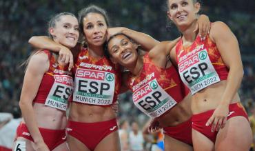 Relevos 4 x 100 femeninos