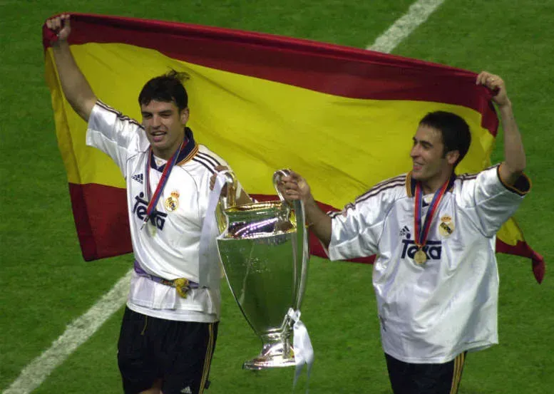 Raul y Morientes protagonistas Real Madrid
