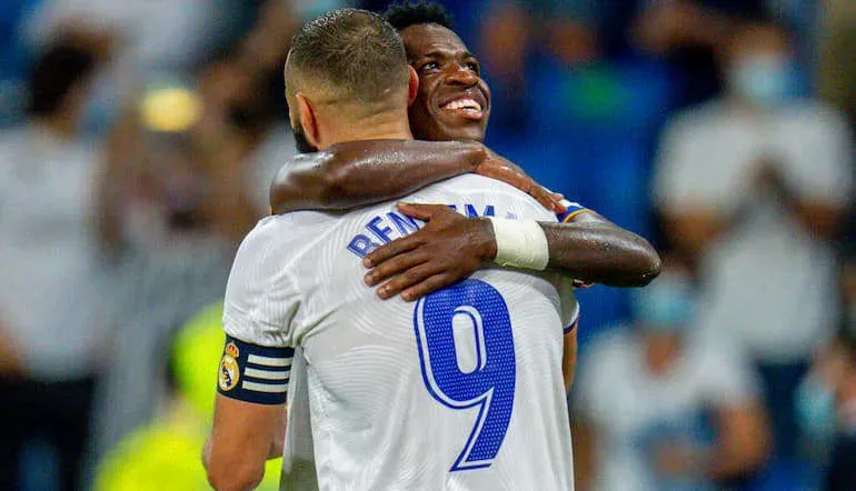Vinicius y Karim Benzema